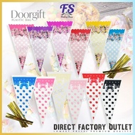 100PCS- TRIANGLE CONE PLASTIC BAG/FLOWER PLASTIC/甜筒袋/CANDY COOKIES GIFT BAG/CONE BAG/SEGI BERKAWAT G