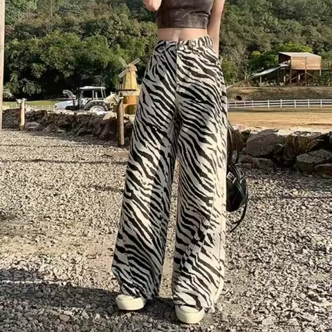 Vintage Zebra Stripe Jeans Women's Streetwear Loose High Waist Wide Leg Jeans 2025 New Autumn Korean