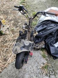 GP125 噴射 SJ25KA 全車拆賣 前叉總成 拆賣 輪框 前叉 卡鉗 三角台 排氣管 聊聊