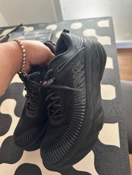 Hoka Bondi 7 Black Sneakers