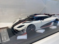 Frontiart Koenigsegg one:1  有盒 有cert