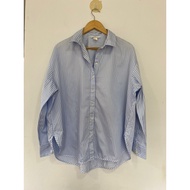 Satin Cotton Slightly Shiny Blue H&M Size EUR40 Front Chest 52 *Stained Yellow Collar* Length 28 Sle