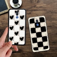 Huawei nova 2i / nova 7i Case With cute Black And White Checked Heart Image