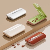 Free shipping, quick delivery, pill cutter, Japanese-style pill splitter, half pill cutter, portable