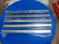 ใบมีด เครื่องรีดไม้ โดยเฉพาะ ขนาด T.C.T 319x18.2x3.2 mm จำนวน 1 ใบ ใบมีดทำจากคาร์ไบด์แท้ทนทานเป็นพิเ