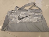 全新Nike 行李袋