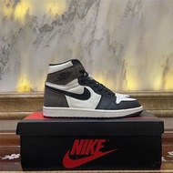 👟實拍 Air Jordan 1 Retro High OG Dark Mocha 黑摩卡 Size：36 36.5 37.5 40 40.5 41 42 42.5 43 44 44.5 45 46 