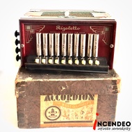 Vintage 1940s Germany Kustler Rigoletto Buttons Accordion