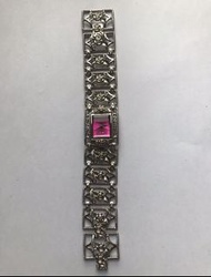 Betsey Johnson 全銀色長方形粉紅色錶面銀色手飾錶帶手錶