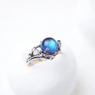 防負能侵擾 / 星光拉長石 燈泡純銀戒指 尼泊爾水晶