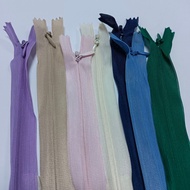 Invisible Lace Zipper 8"