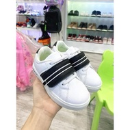 Genuine shoes size 25 for children with 15cm feet