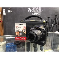 (USED) NIKON D3300 DSLR KIT 18-55MM VR LENS + BATTERY GRIP