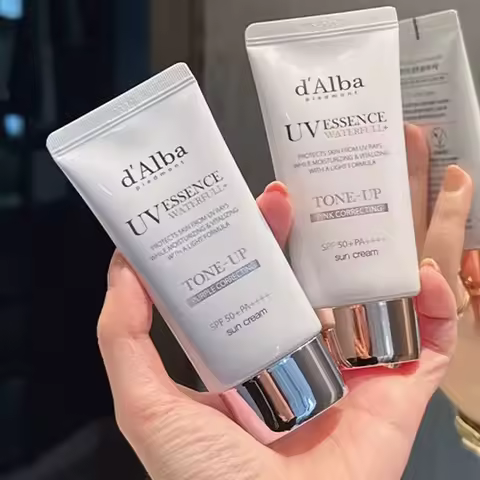 Bestselling Brand Dalba Brand UV Essence Whitening White Truffle Sunscreen SPF50+ Moisturizing Light