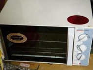 尚朋堂 SO-1110 機械式旋風式烤箱 （指示燈故障，其它功能都正常，便宜賣
