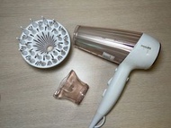 飛利浦Philips 智慧溫控天使光護髮吹風機（HP8280)