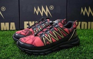 Sepatu Exduma Camou Red