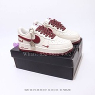 紫鑽🌟誠信商家🌟💜全新Nike Air Force 1 米白酒紅雙鉤刺繡 皮革 運動鞋男女同款