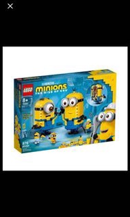 Lego 75551 Brick-Built Minions and Their Lair