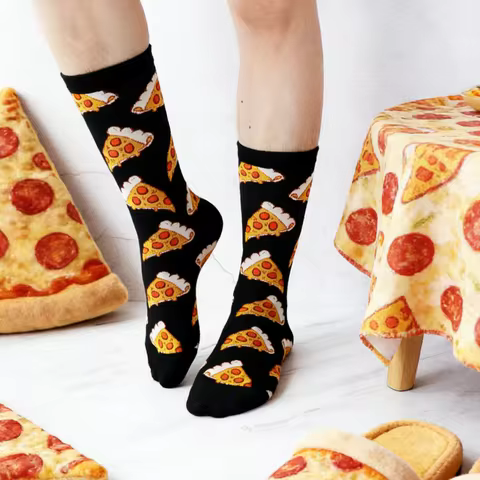 1 Pair Of Creatively Unique Pizza Socks,a Must-have for Foodies Seeking a Standout Look.