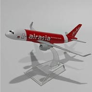 Air Asia AIRBUS A320 Model Aeroplane Scale 1:400 NEW IN Package.