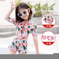 🍒sdhfif.my🍒 Children's Swimsuit Girls Korean Style One-piece Short-sved GKids Swimsuit /Baju Renang 