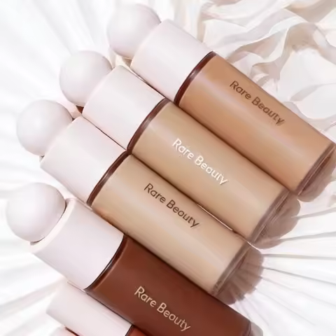 New Rare Beauty Liquid Touch Weightless Foundation Naturally Covers Flaws Dark Circles Freckles Acne