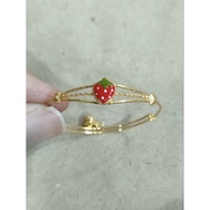 2 gram young gold strawberry baby bracelet