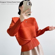 Issey Miyake Clothes Issey Miyake Dress Issey Miyake Pleated Pleated Issey Miyake 2025 Early Autumn 