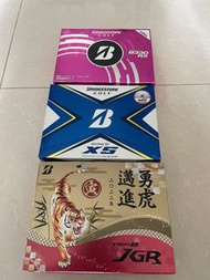 Bridgestone TOUR B SX, B330RX, JGR golf ball