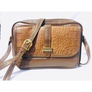 ESQUIRE CROSSBODY BAG (preLoved)