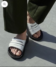 ❤️‍🔥日本直送and wander × OOFOS slippers 拖鞋❤️‍🔥涼鞋 沙灘拖鞋 日本代購