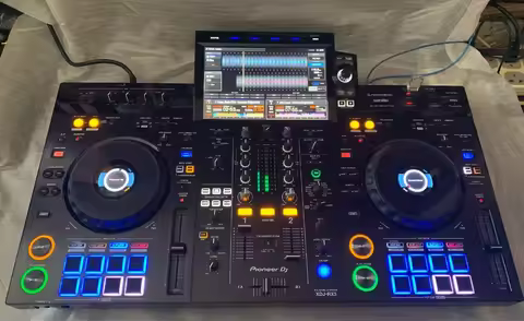 Pioneer XDJ-RX3 DJ Controller System for Rekordbox and Serato DJ Pro
