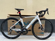 多謝客人支持 ! 又交收一部 白色 44碼 2022 新款 JAVA SILURO 3 破風鋁合金車架碳前叉 18速 油壓碟剎 公路車