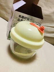 新玻璃杯，有蓋，有塞，有飲筒，