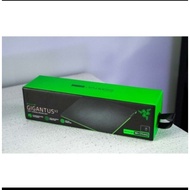 Razer Gigantus V2 Medium Gaming Mousepad
