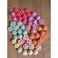 RM4.50/50 pieces : TF-R - Resin - Bunga - Flower - 1.3 cm x 1.5 cm