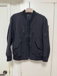 Uniqlo J+ 黑色寬鬆MA-1 薄外套 Black Oversized Blouson