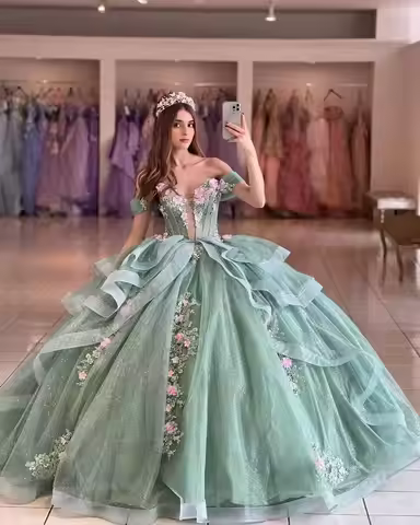 Yifanier 3D Flowers XV Dresses for Quince Sparkly Layered Flower Layered Quinceanera Dresses