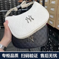 MLBˉ Official NY ML Underarm NY Retro Old Embossed Baguette Satchel Bag Cowboy Girl Hyuna Same Style