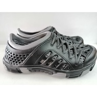 Kasut Crocs lelaki getah kalis air#kasut kebun kerja lelaki ringan#men Crocs shoes full cover rubber
