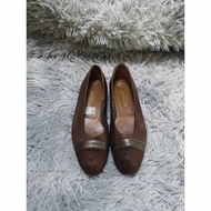 Round Toe Leather Flats