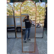 FULLBODY STANDING MIRROR AESTHETIC OVAL MIRROR HANGING MIRROR STANDING MIRROR CUSTOM MIRROR LED GLAS
