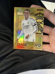 2021-22 Panini Special One Gold Mbappe 球星卡