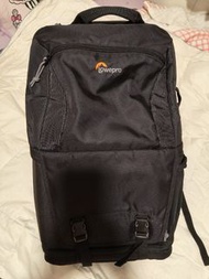 Lowepro  相機背包