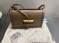 Loewe barcelona  幼帶 Loewe bag crossbody bag