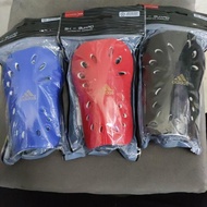 DEKER SEPAK BOLA & FUTSAL ADIDAS TG ORIGINAL