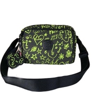 กระเป๋าสะพาย KIPLING Mickey plus Ewo รุ่น WES sholder Bag กระเป๋าสะพาย ข้างขนาดพอเหมาะ (แบรนด์แท้)