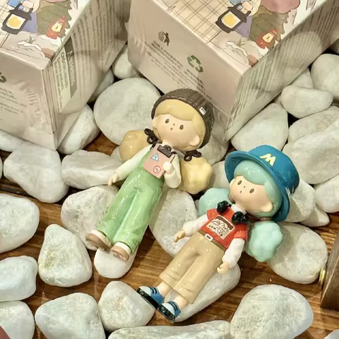 Finding Unicorn Molinta Camping Vlog Series Blind Box Surprise Cartoon Mystery Box Collection