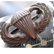 US Army airborne Jump wing PARATROOPER PINBACK sterling N.S. MEYER, INC.